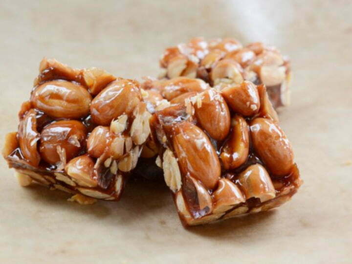 delicious peanut brittle