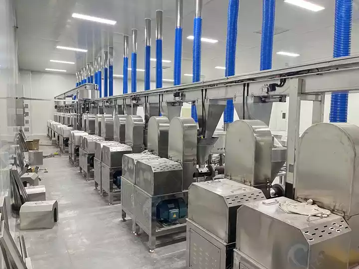 Jalur Produksi Strip Pedas | Mesin Camilan Pedas China 9 Workshop Pengolahan Camilan Pedas