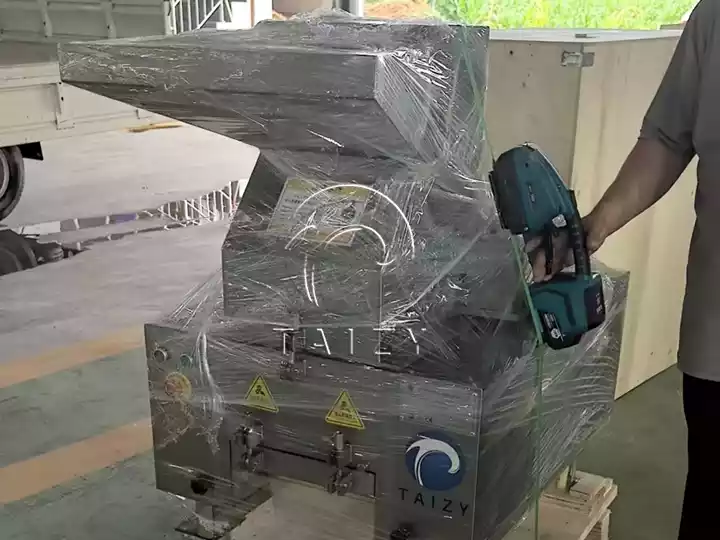 Heavy-Duty Bone Grinder Machine Shipped To Austria For Deer &Amp; Sheep Bone Processing 1 Bone Grinding Machine For Sale